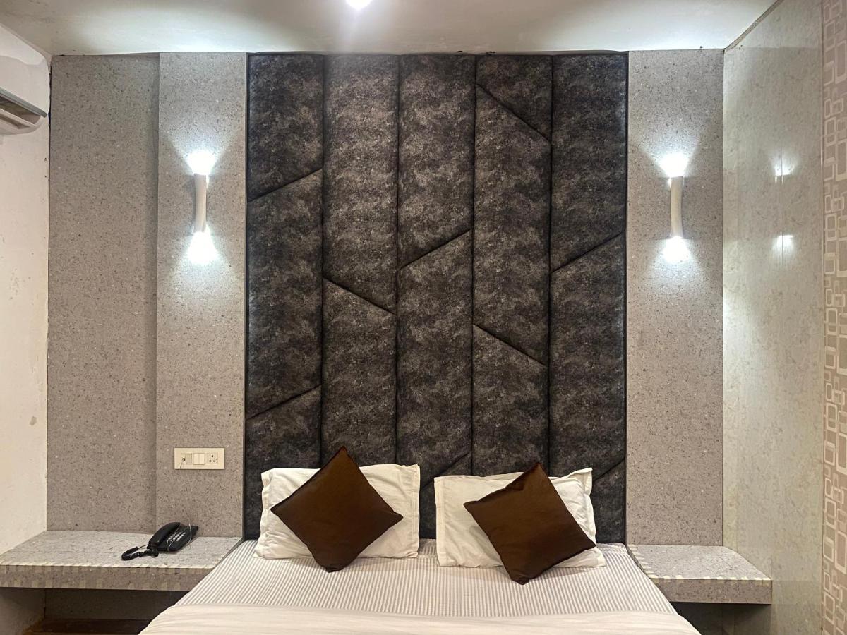 Grg Pardesi Hotel Haridwār Zewnętrze zdjęcie