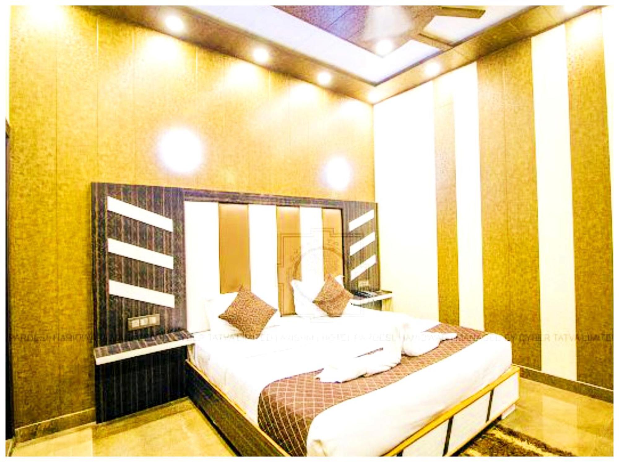 Grg Pardesi Hotel Haridwār Zewnętrze zdjęcie