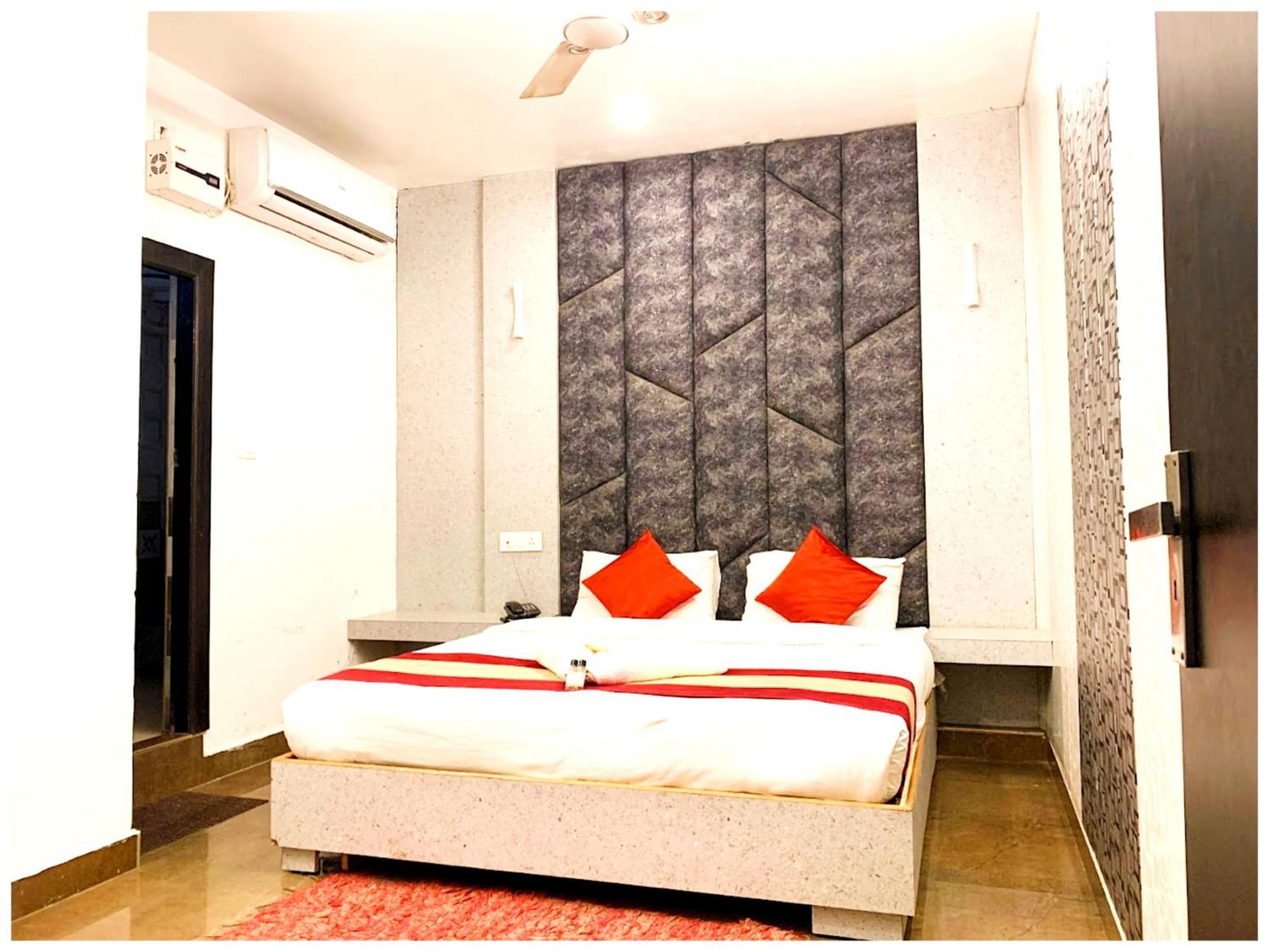 Grg Pardesi Hotel Haridwār Zewnętrze zdjęcie