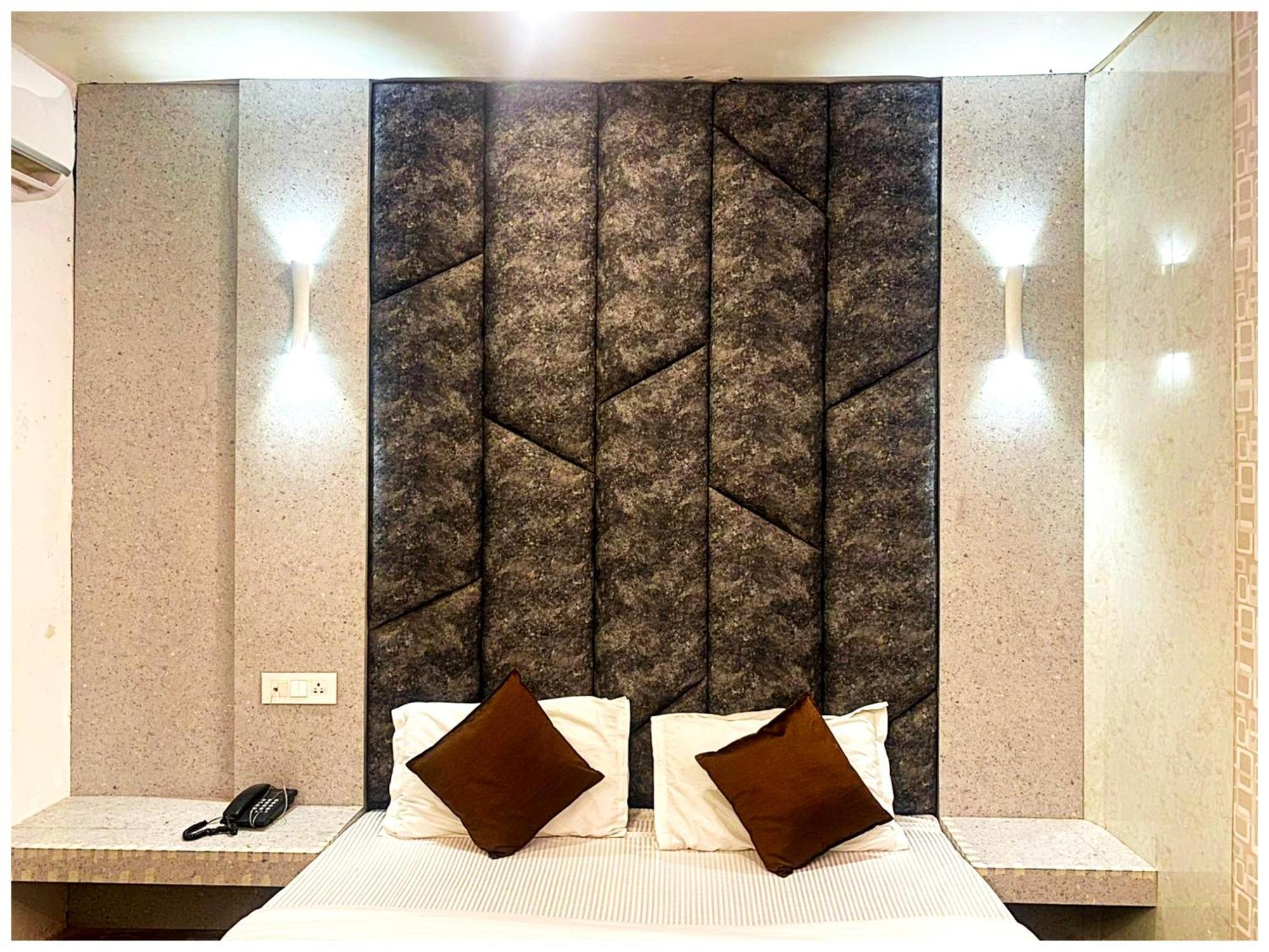 Grg Pardesi Hotel Haridwār Zewnętrze zdjęcie