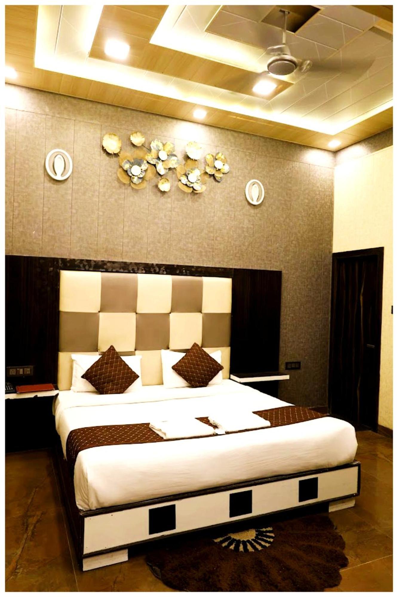 Grg Pardesi Hotel Haridwār Zewnętrze zdjęcie