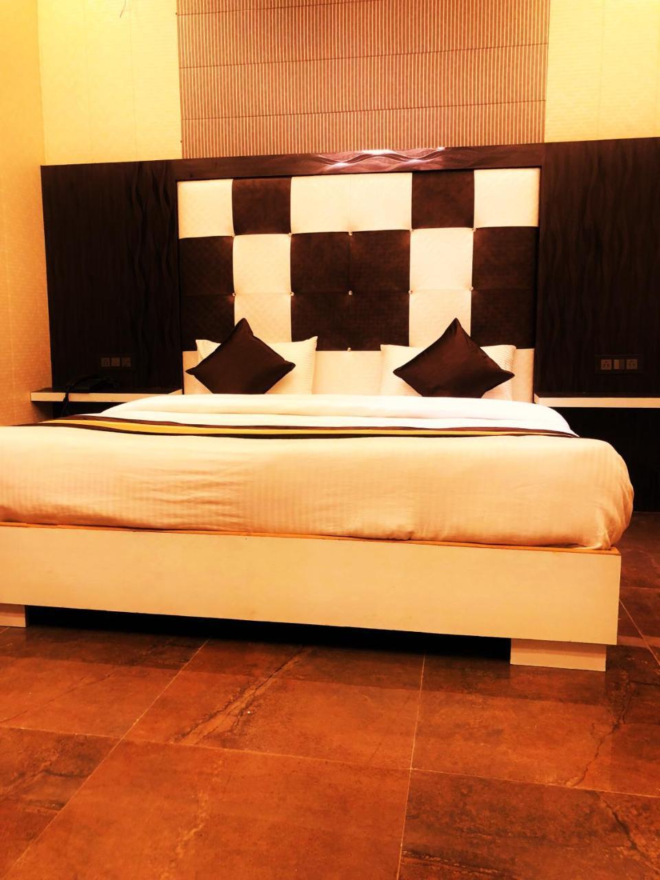Grg Pardesi Hotel Haridwār Zewnętrze zdjęcie
